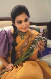 ramya-nambeesan-cute-saree-photos