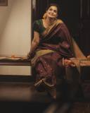 ramya-nambeesan-in-traditional-saree-look-photos-004