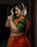 sarayu-mohan-in-dance-costume-photos-001