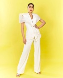 shriya-saran-in-latest-fashion-style-photos-018