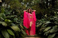 shriya-saran-in-pink-swimsuit-dress-style-photo-002