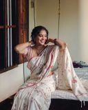 actress-srinda-arhaan-in-kerala-style-dress-photos-017