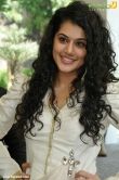 taapsee-pannu-photos-100-374