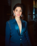 tamannaah-in-a-dreamy-pant-suit-001