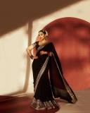 vidya-balan-in-black-outfit-photos-012