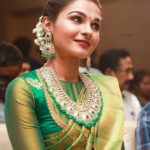 andrea jeremiah saree latest photos-003