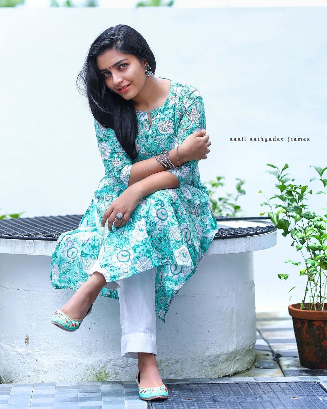 Rajisha Vijayan Latest Photos 012 001 - Kerala9.com