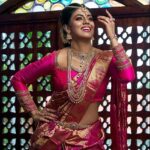 iniya new saree photos 001