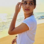 actress anaswara rajan new photos in beach 003