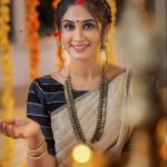 deepti sati latest onam photoshoot in kerala saree 001