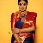 shamna kasim new look in saree photoshoot 01