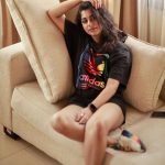 meera nandan latest photos in black t shirt 0312 001