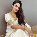 namitha pramod new onam photos in kerala saree 004