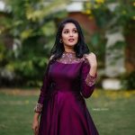 anikha surendran latest photoshoot in gown 2154.webp 001