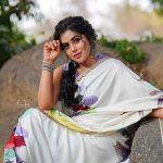 shamna kasim latest photos in white saree 004