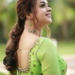 actress bhavana latest photos in green colour half saree 003