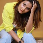 aditi ravi new photos in lulu fashion week 001