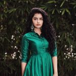 anupama parameswaran latest photos in green colour outfits 004