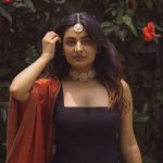 esther anil new photos in black sleeveless churidar 001