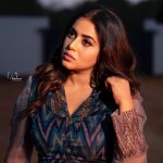 shamna kasim new photoshoot in peacock blue dress 002