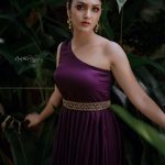 gayathri suresh new photoshoot in violet dress 002