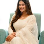 nayanthara chakravarthy latest photos in white dressnayanthara chakravarthy latest photos in white dress 001