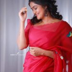 ramya nambeesan in pink net saree images 001