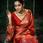 ananya in red pattu saree photos 001