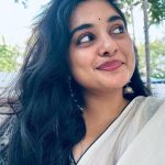 nivetha thomas in saree photos 007