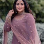 shamna kasim in party wear churidar photos 009