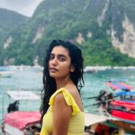 actress priya varrier beach dress photos