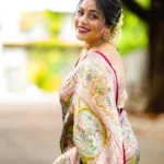 shamna kasim in saree with jasmin photos