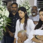 meera jasmine father funeral photos 011