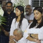 meera jasmine father funeral photos 012