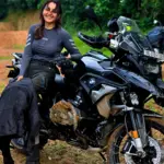 manju warrier with her bike photos.warrier 449687749 512569614437439 7510245177848583389 n (1)