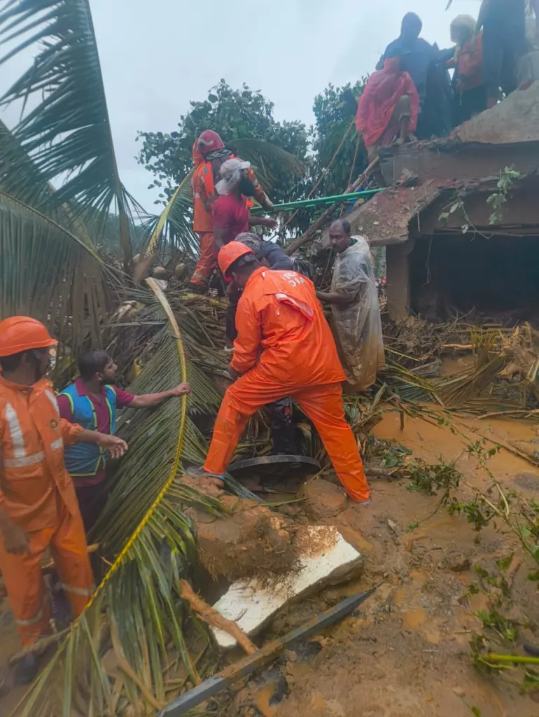 wayanad landslide latest photos 008